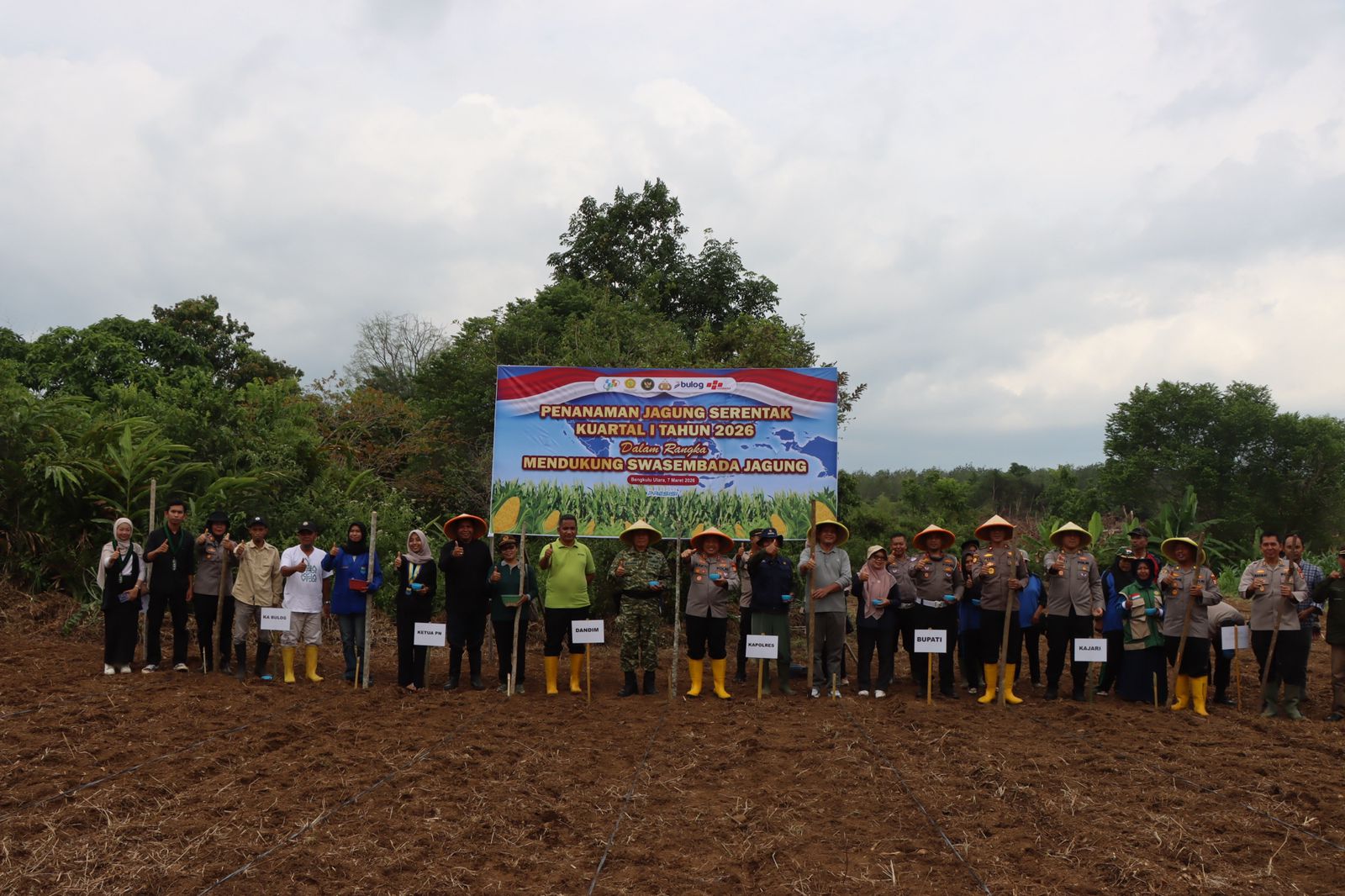 Polres Bengkulu Utara Ikuti Zoom Meeting dan Tanam Raya Jagung Serentak Kuartal I Dukung Ketahanan Pangan Nasional