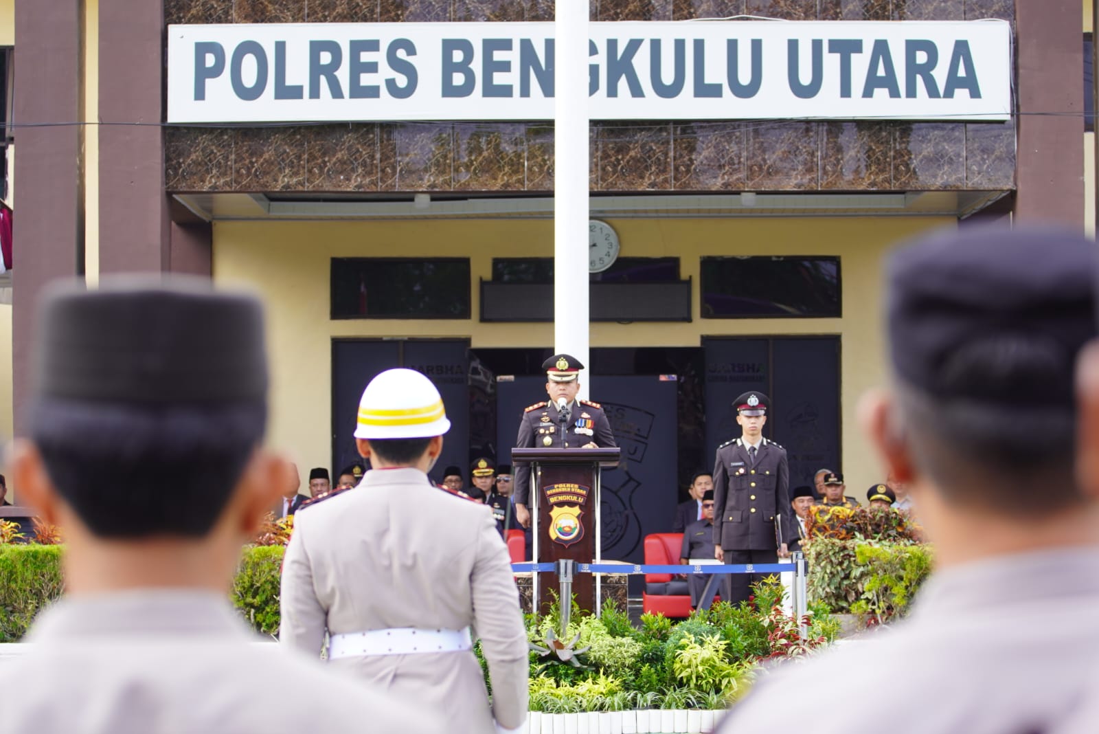 Polres Bengkulu Utara Khidmat Gelar Upacara dan Syukuran Hari Bhayangkara ke-80