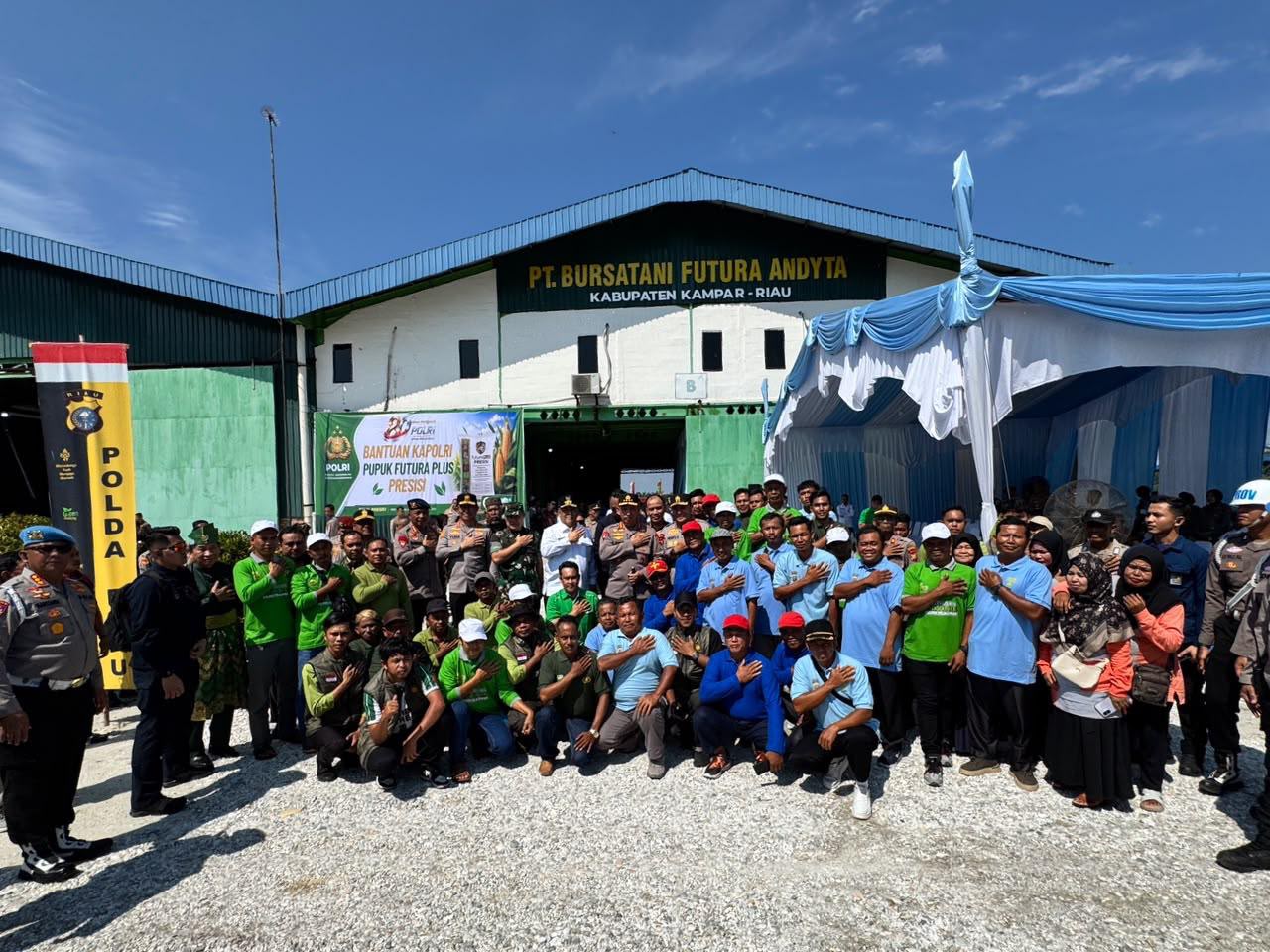 Dari Kampar ke Pasar Global, Kapolri Tinjau Inovasi Pupuk Batu Bara Karya Anak Bangsa